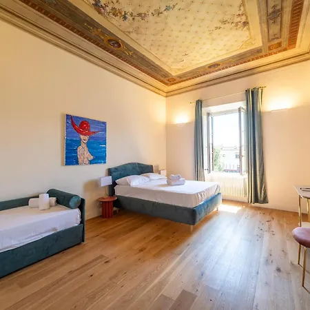 Residenza D'epoca Palazzo Salviati Quaratesi Affittacamere