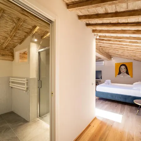 Residenza D'epoca Palazzo Salviati Quaratesi * Firenze
