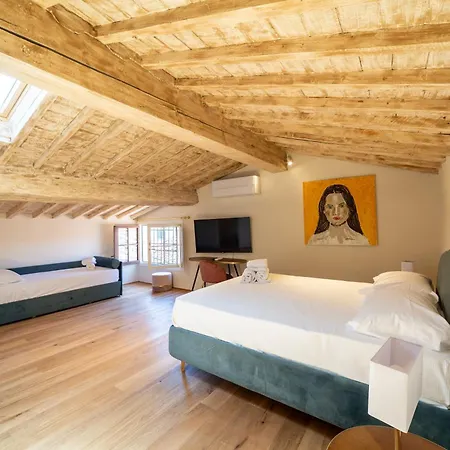 Residenza D'epoca Palazzo Salviati Quaratesi Gæstehus