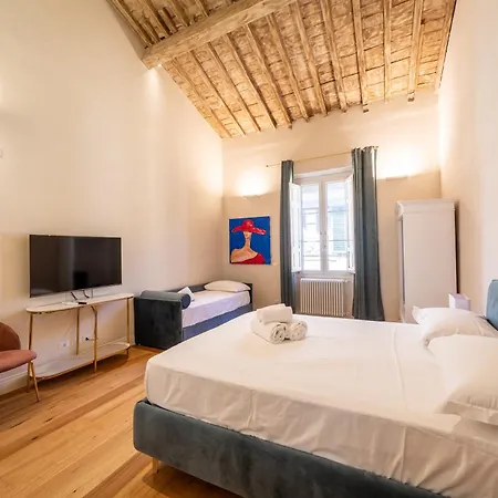 Residenza D'epoca Palazzo Salviati Quaratesi * Firenze