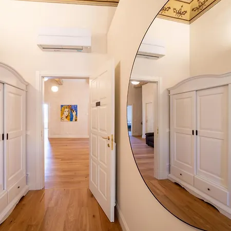 Residenza D'epoca Palazzo Salviati Quaratesi Gæstehus *