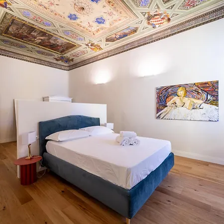 Gæstehus Residenza D'epoca Palazzo Salviati Quaratesi Firenze